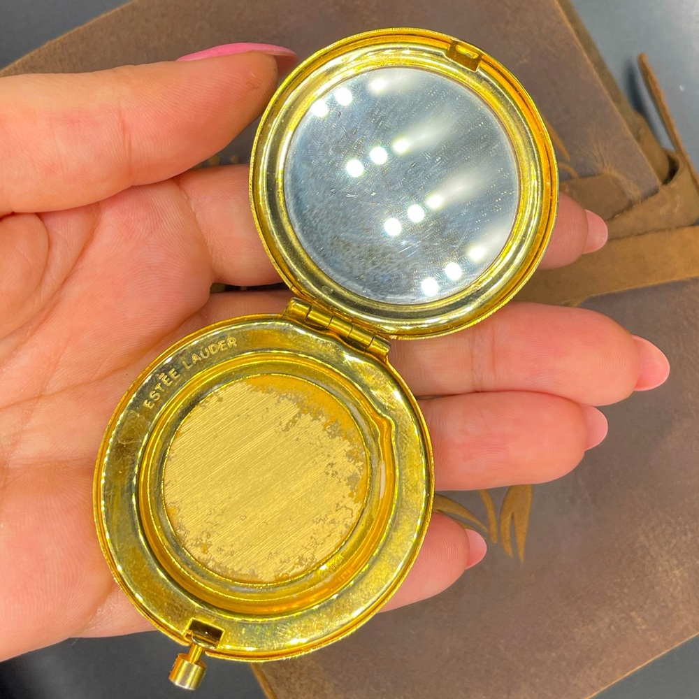 Vintage ESTEE LAUDER LUCIDITY POWDER Compact Collectible